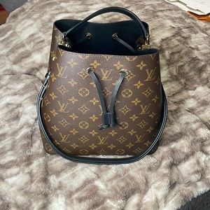 Louis Vuitton Neonoe MM